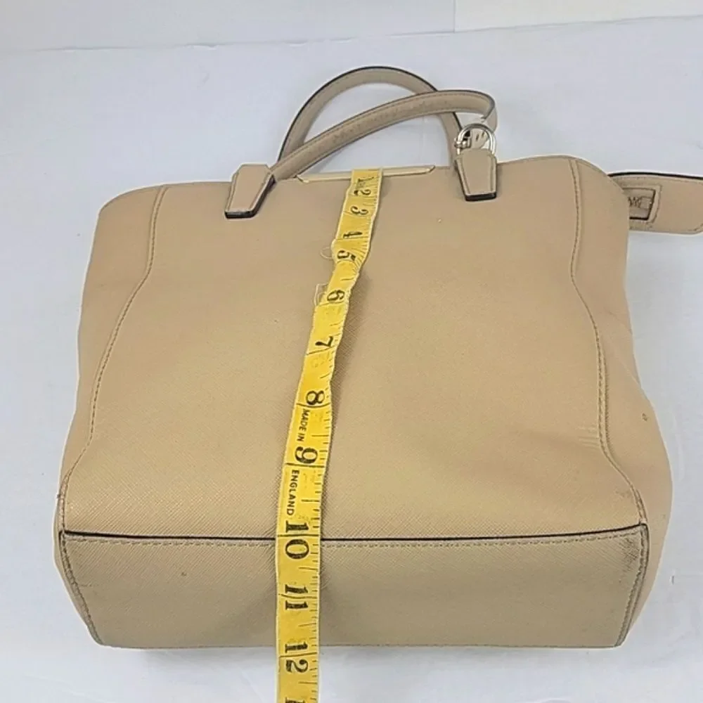Coach mini zip